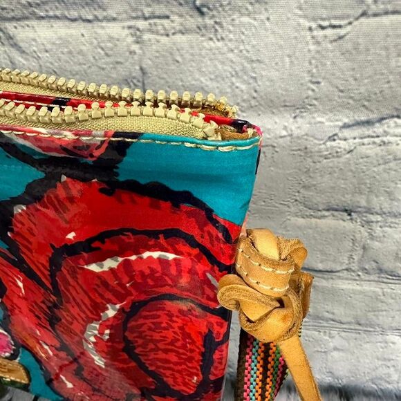 COPY - Consuela Rosie Legacy crossbody bag. No tags. Zipper not working. - Picture 6 of 8